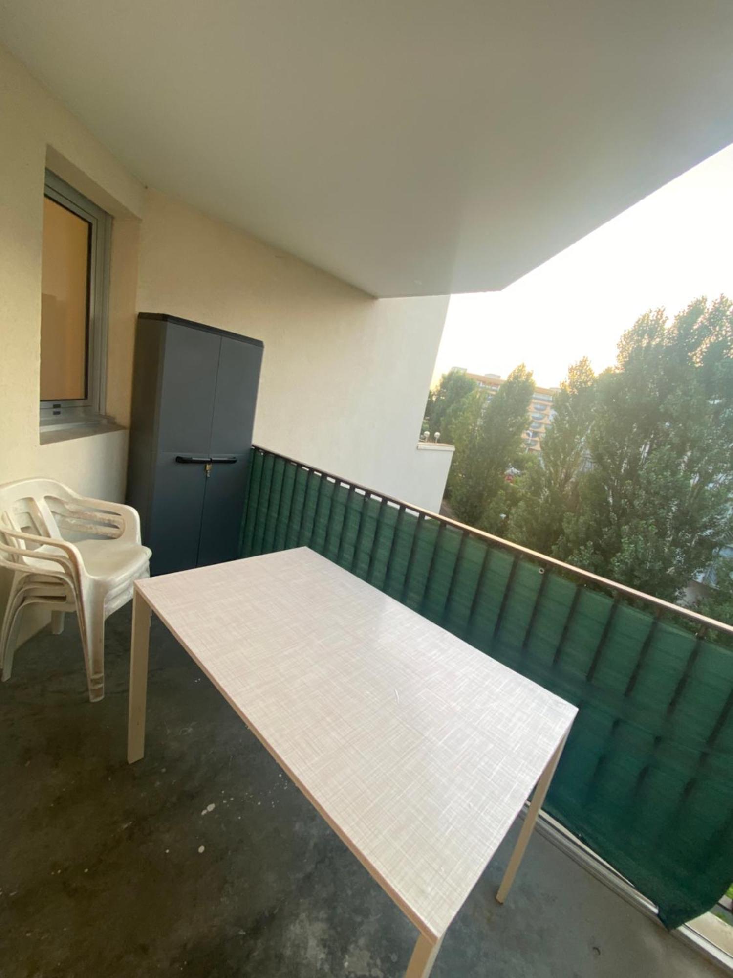 Studio avec parking privé Le Grau-du-Roi Esterno foto